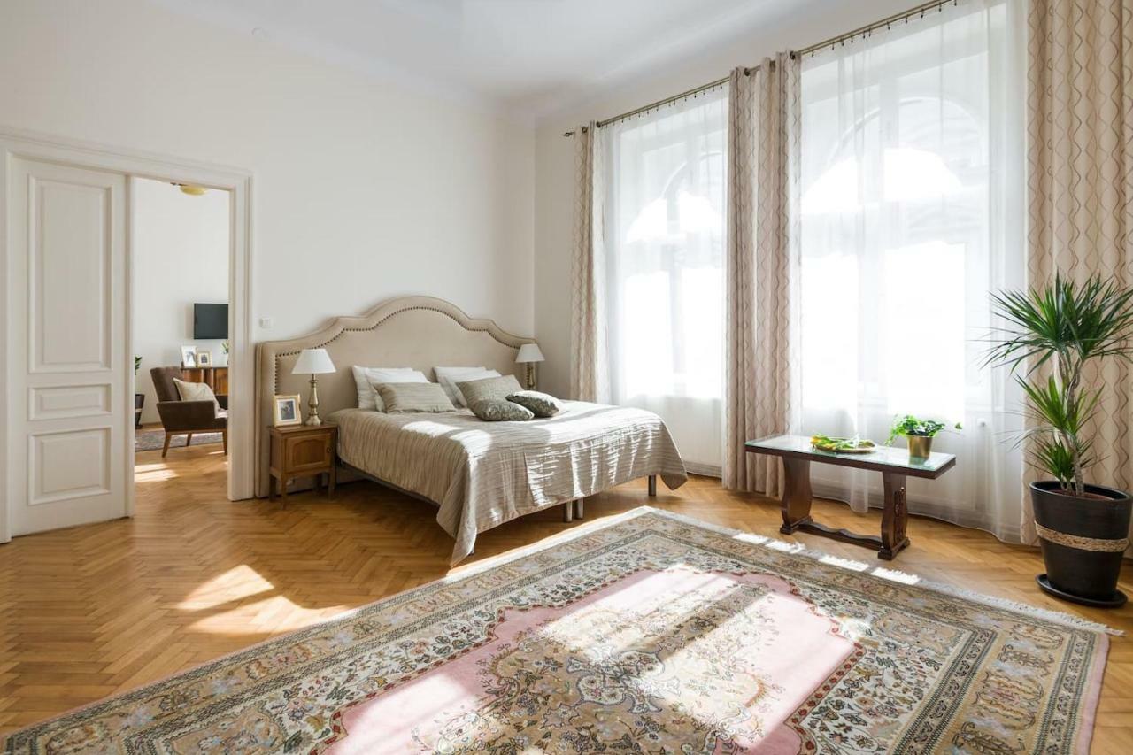 Apartment Belle Epoque I, Luxury 50m To Main Square *
